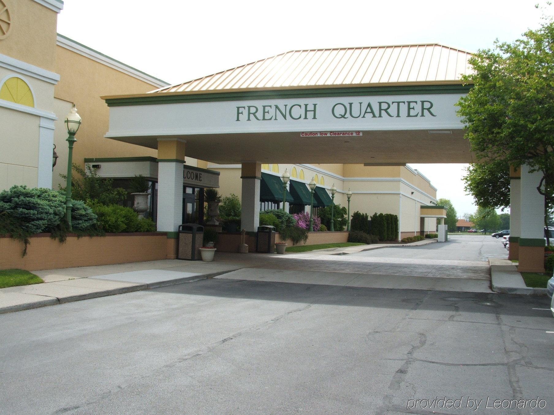 Holiday Inn Perrysburg French Quarter Exterior photo